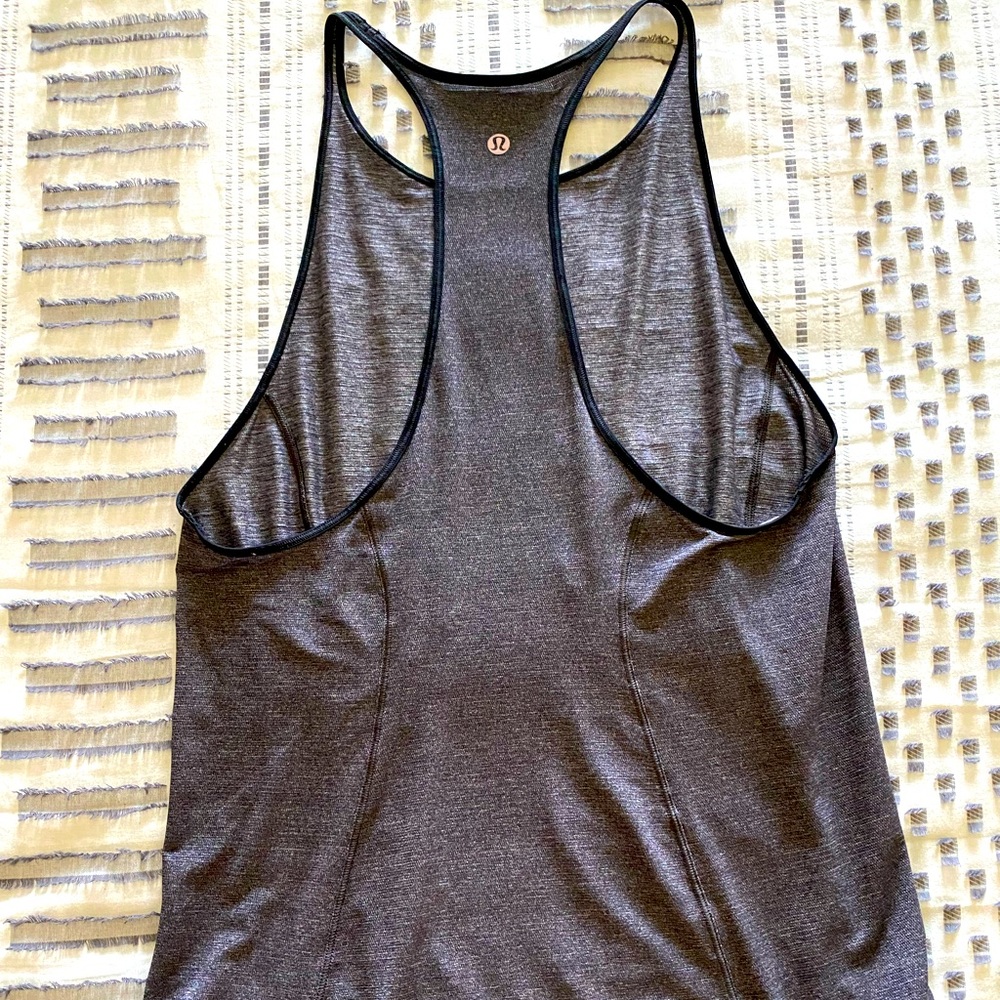 ❌SOLD❌EUC Lulu tank Sz 6